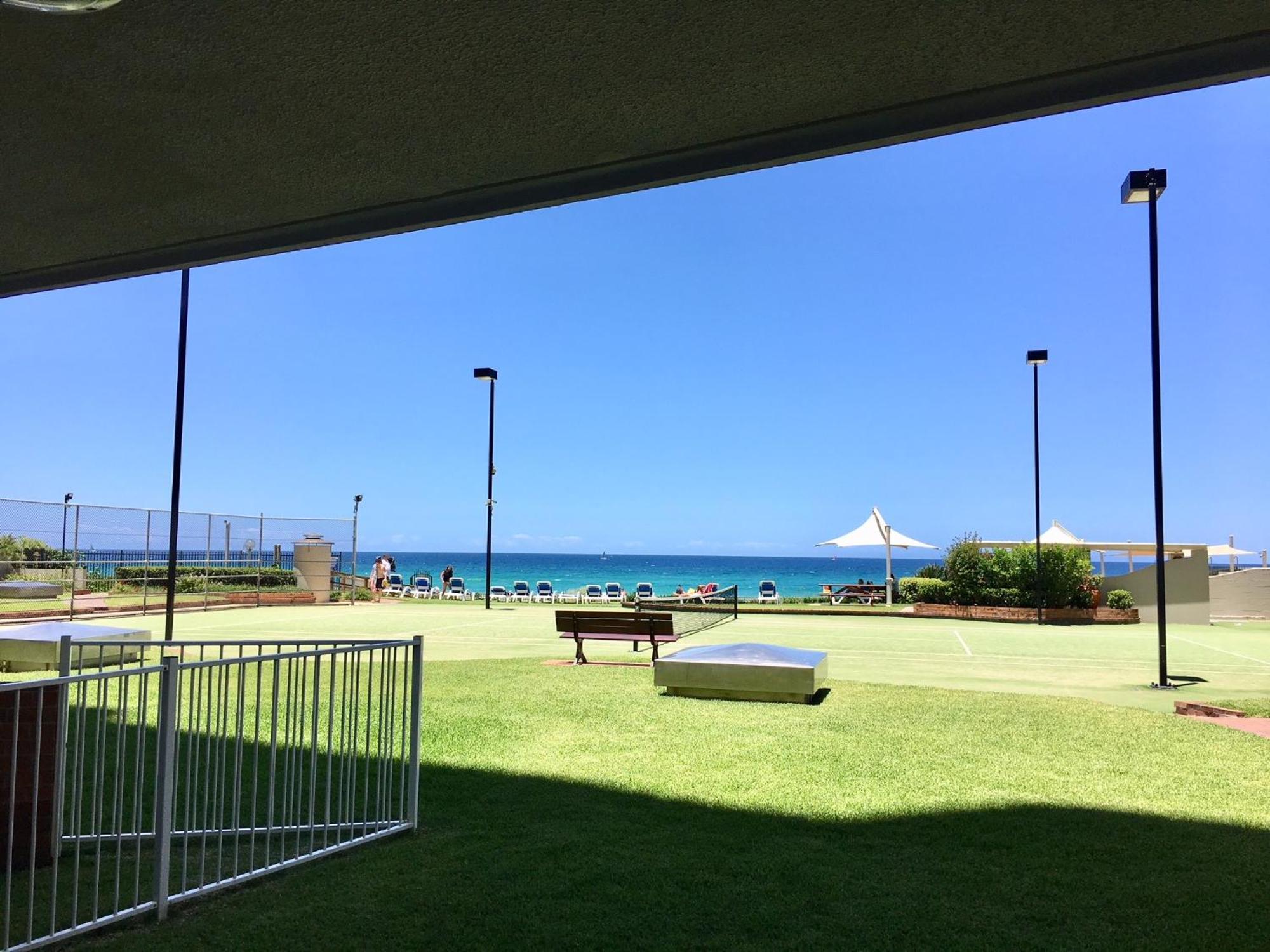 Breakers North Beachfront Holiday apartamentos Gold Coast Exterior foto